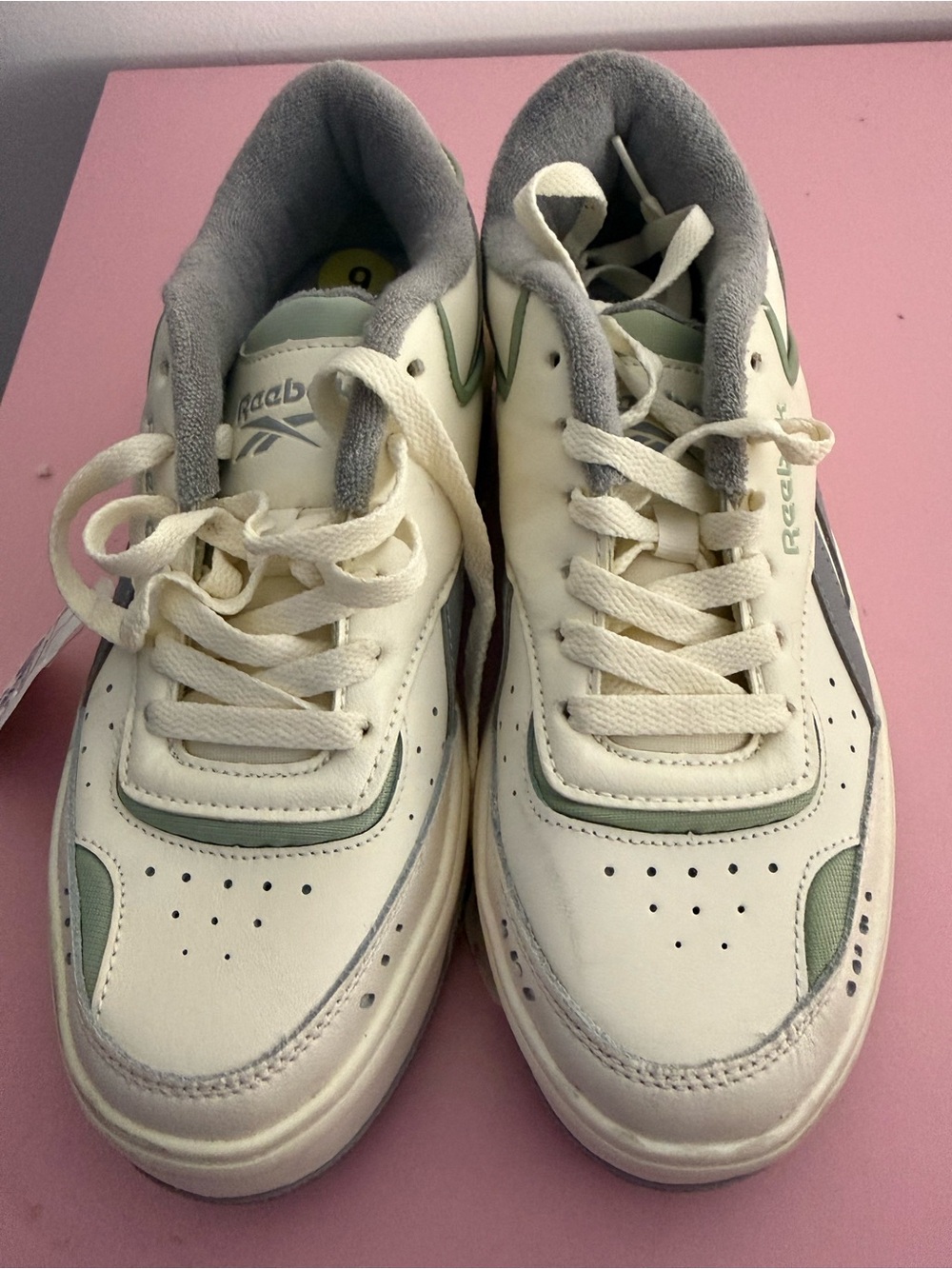 Reebok Men’s White Sneakers with Light Green Accents